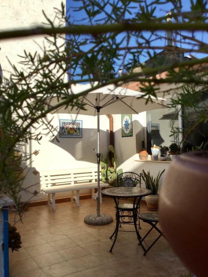 Case Vazzana - Cortile Sant'Agostino 마자라데발로 외부 사진